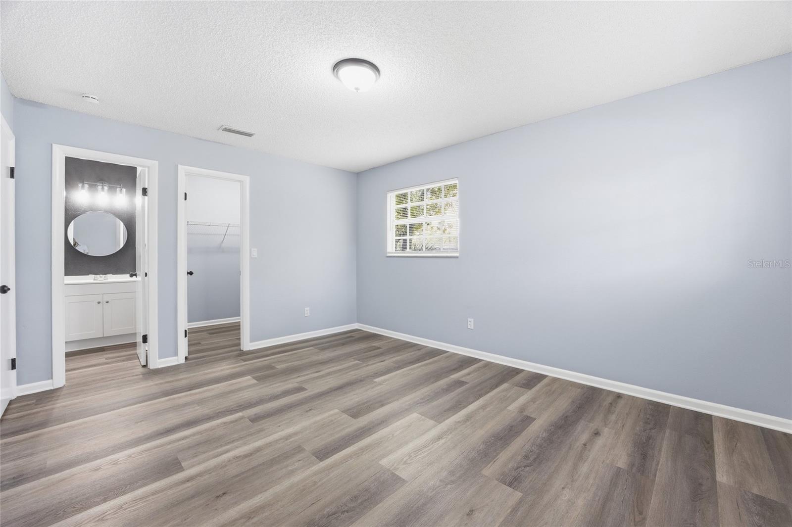 SILVER SPGS SHORES UN 02 - Residential