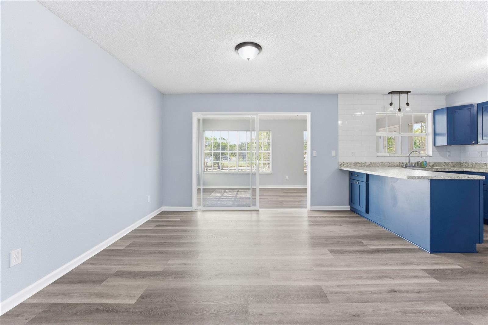 SILVER SPGS SHORES UN 02 - Residential