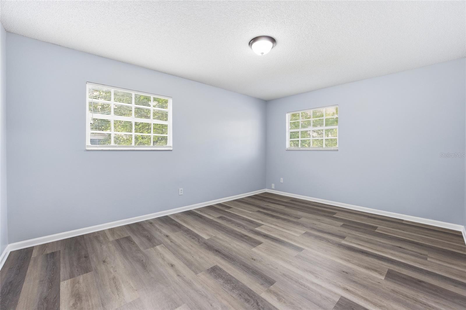 SILVER SPGS SHORES UN 02 - Residential