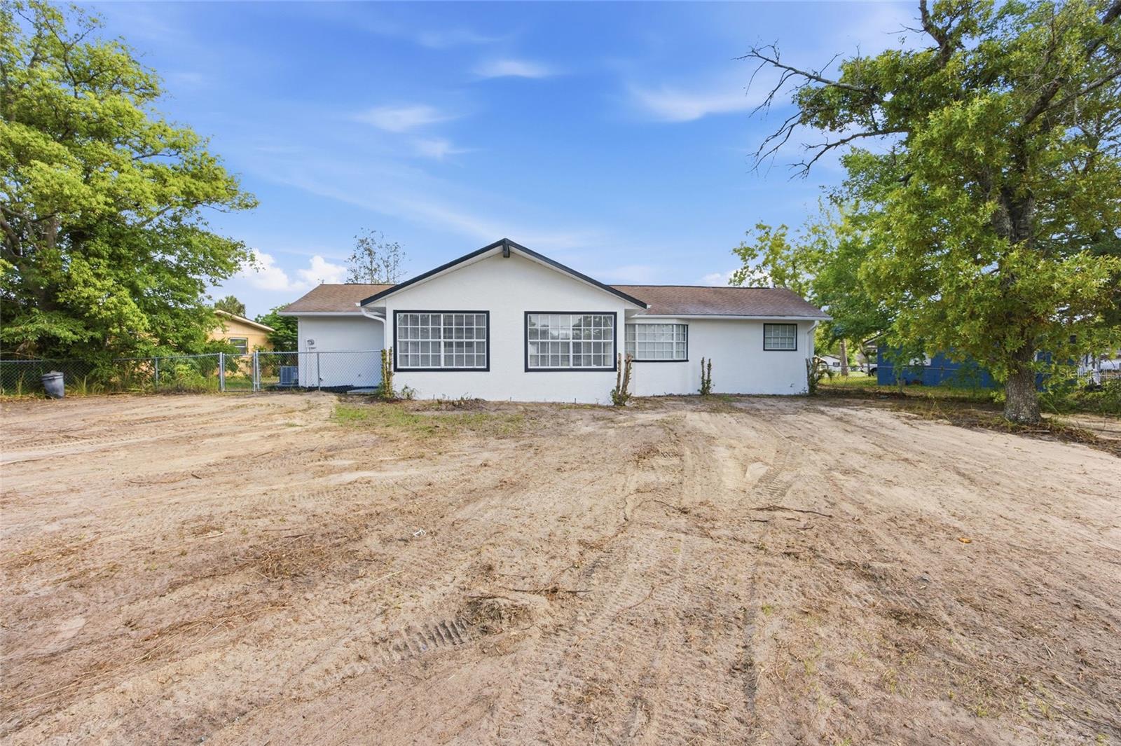 SILVER SPGS SHORES UN 02 - Residential