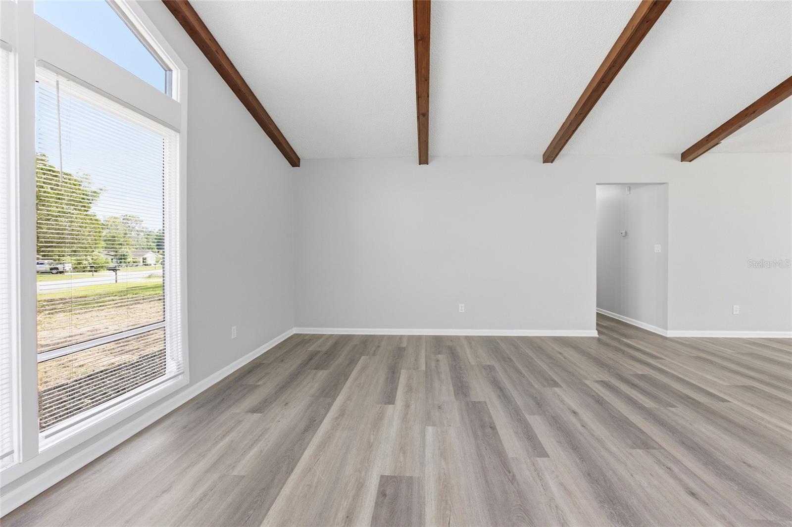 SILVER SPGS SHORES UN 02 - Residential