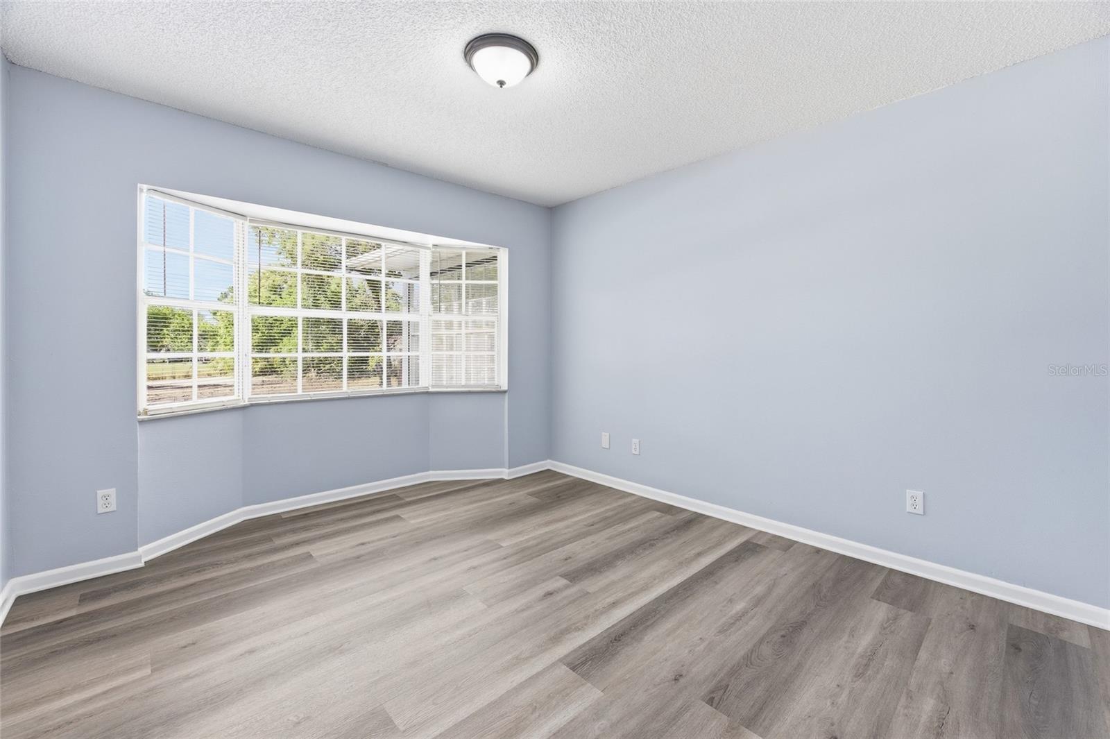 SILVER SPGS SHORES UN 02 - Residential