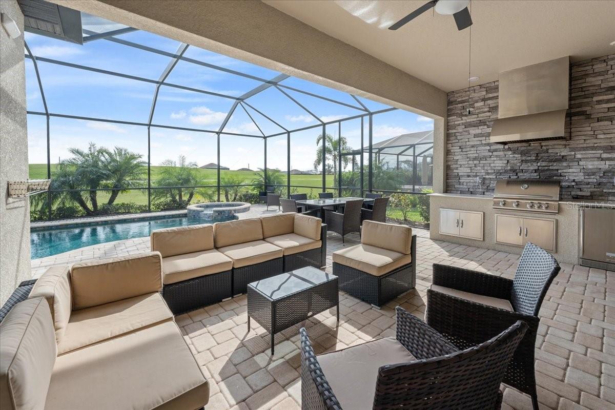 LAKEWOOD NATIONAL GOLF CULB PH II - Residential