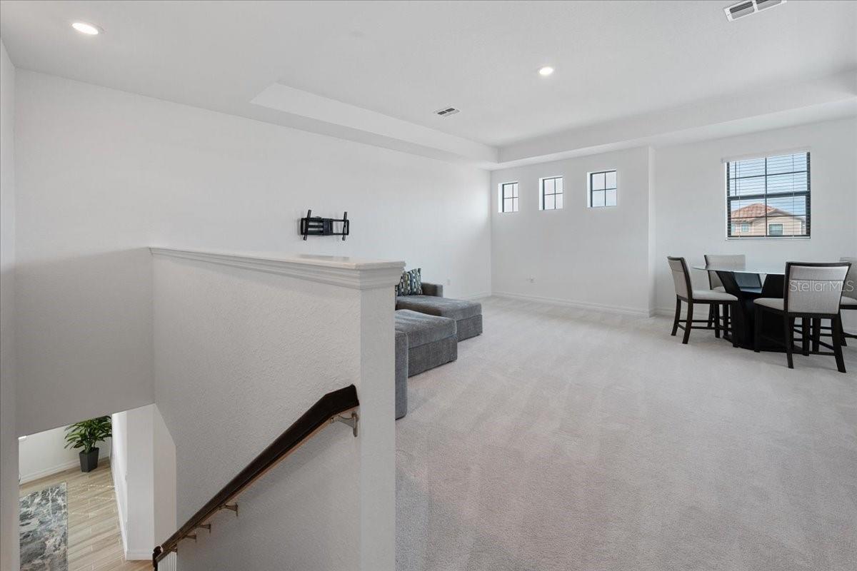 LAKEWOOD NATIONAL GOLF CULB PH II - Residential