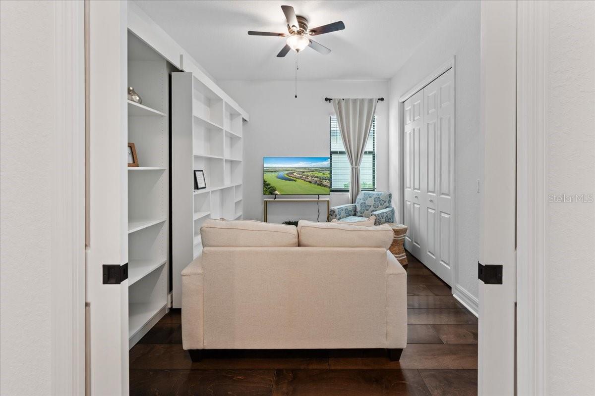 LAKEWOOD NATIONAL GOLF CULB PH II - Residential