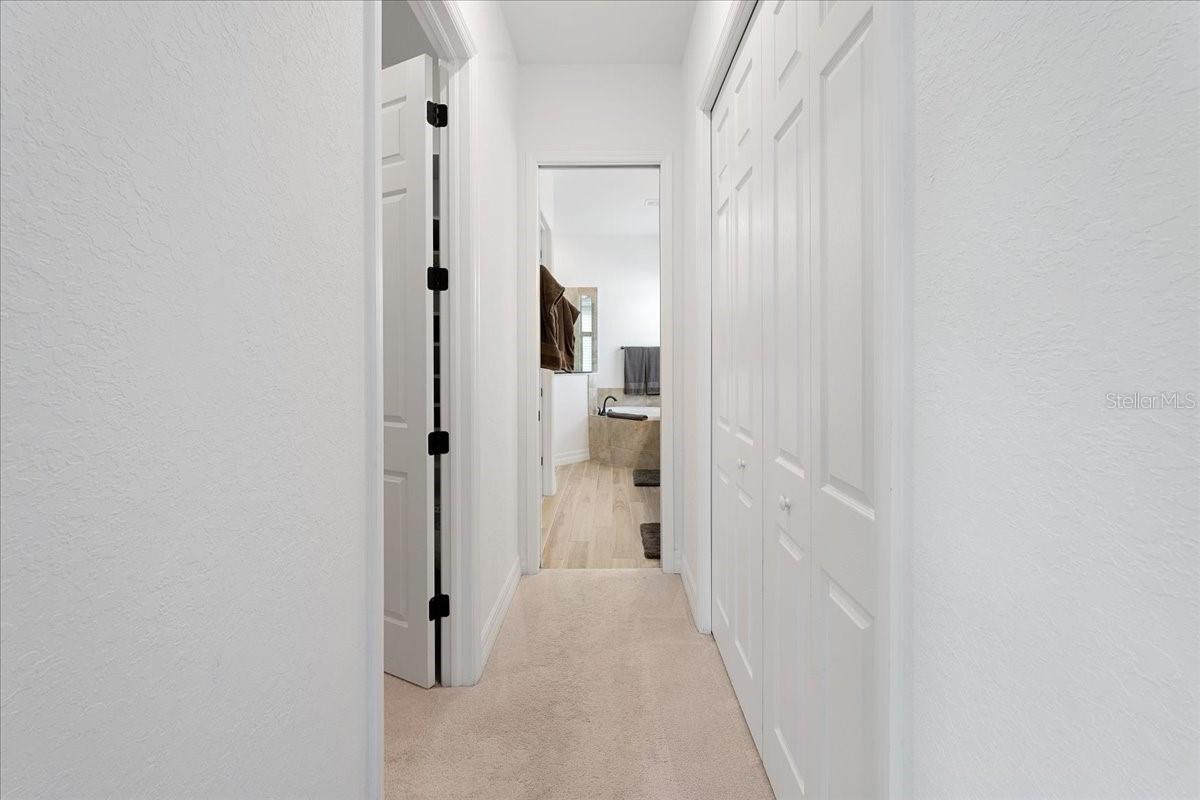 LAKEWOOD NATIONAL GOLF CULB PH II - Residential