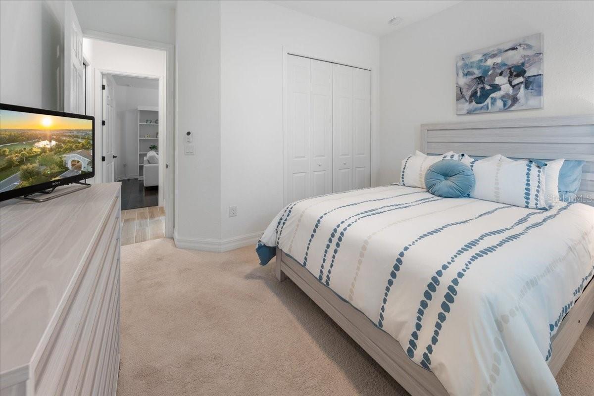 LAKEWOOD NATIONAL GOLF CULB PH II - Residential