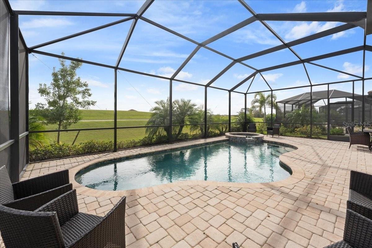 LAKEWOOD NATIONAL GOLF CULB PH II - Residential