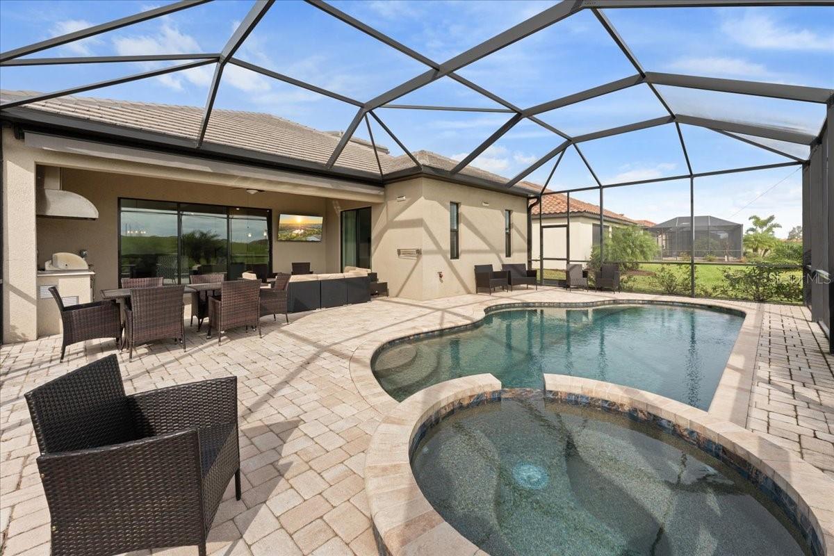 LAKEWOOD NATIONAL GOLF CULB PH II - Residential