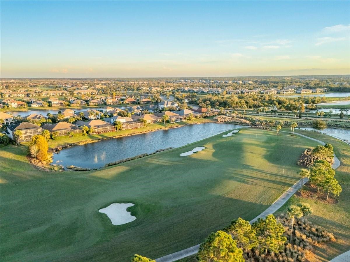 LAKEWOOD NATIONAL GOLF CULB PH II - Residential