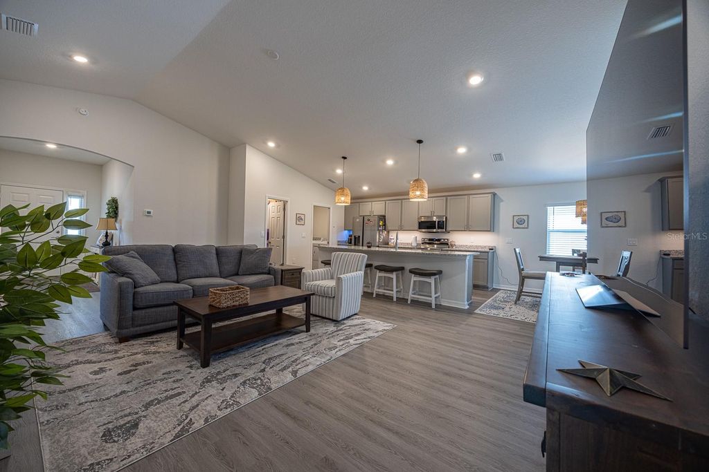 Photo of 6540 166th Place E, Parrish, FL 34219 (MLS # A4672243)