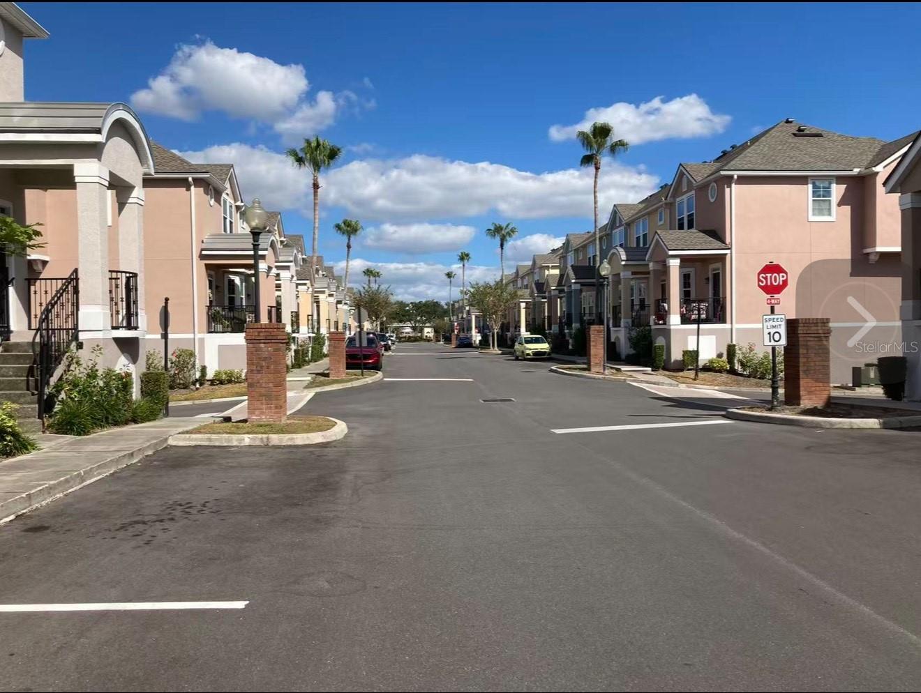 HAMPTONS/METROWEST - Residential