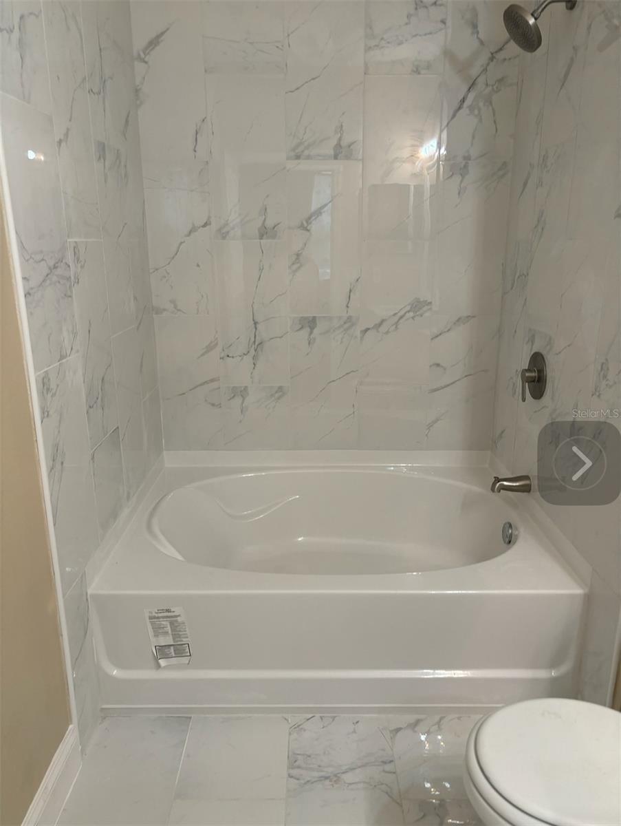 HAMPTONS/METROWEST - Residential