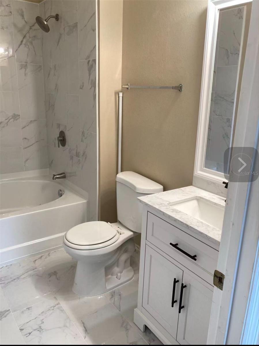 HAMPTONS/METROWEST - Residential