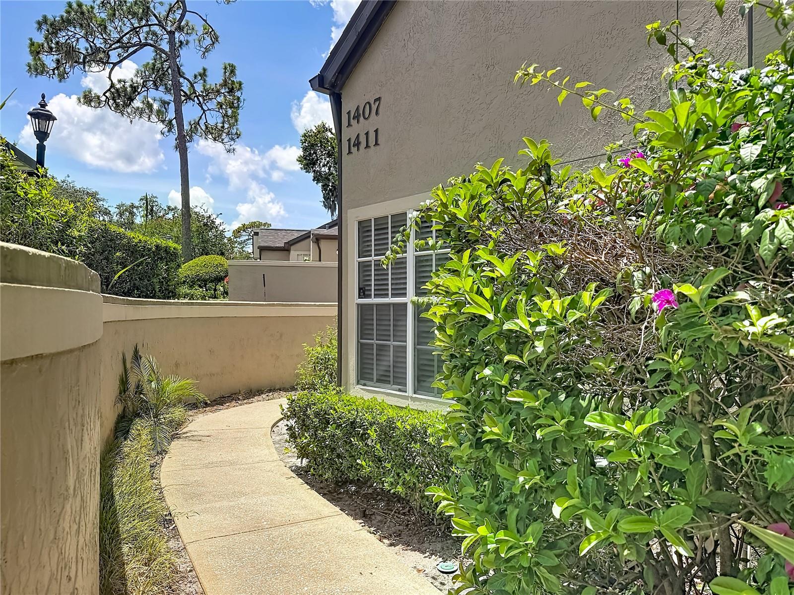 1411 FARRINDON CIRCLE 1411