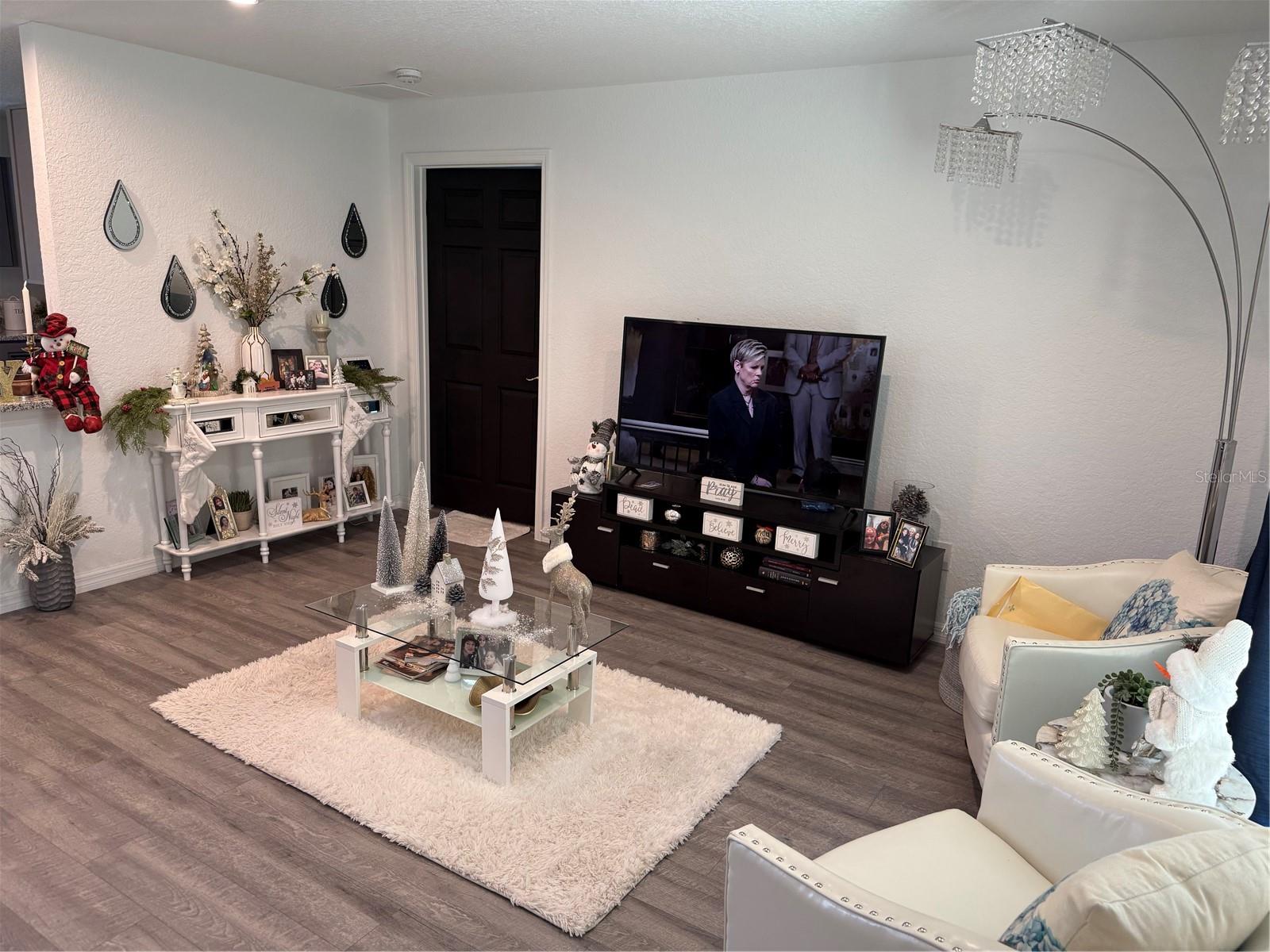 SILVER SPGS SHORES UN 37 - Residential