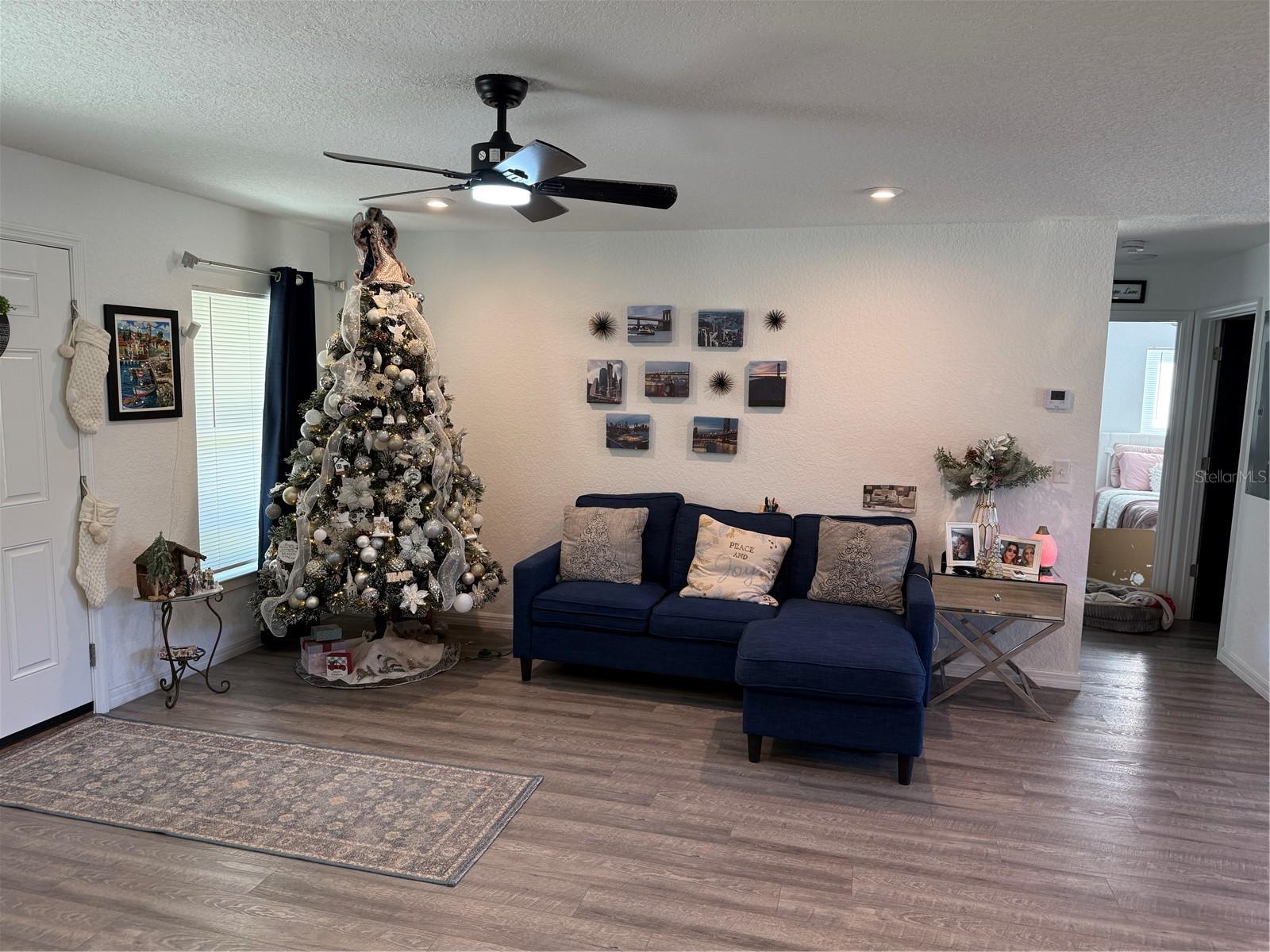 SILVER SPGS SHORES UN 37 - Residential