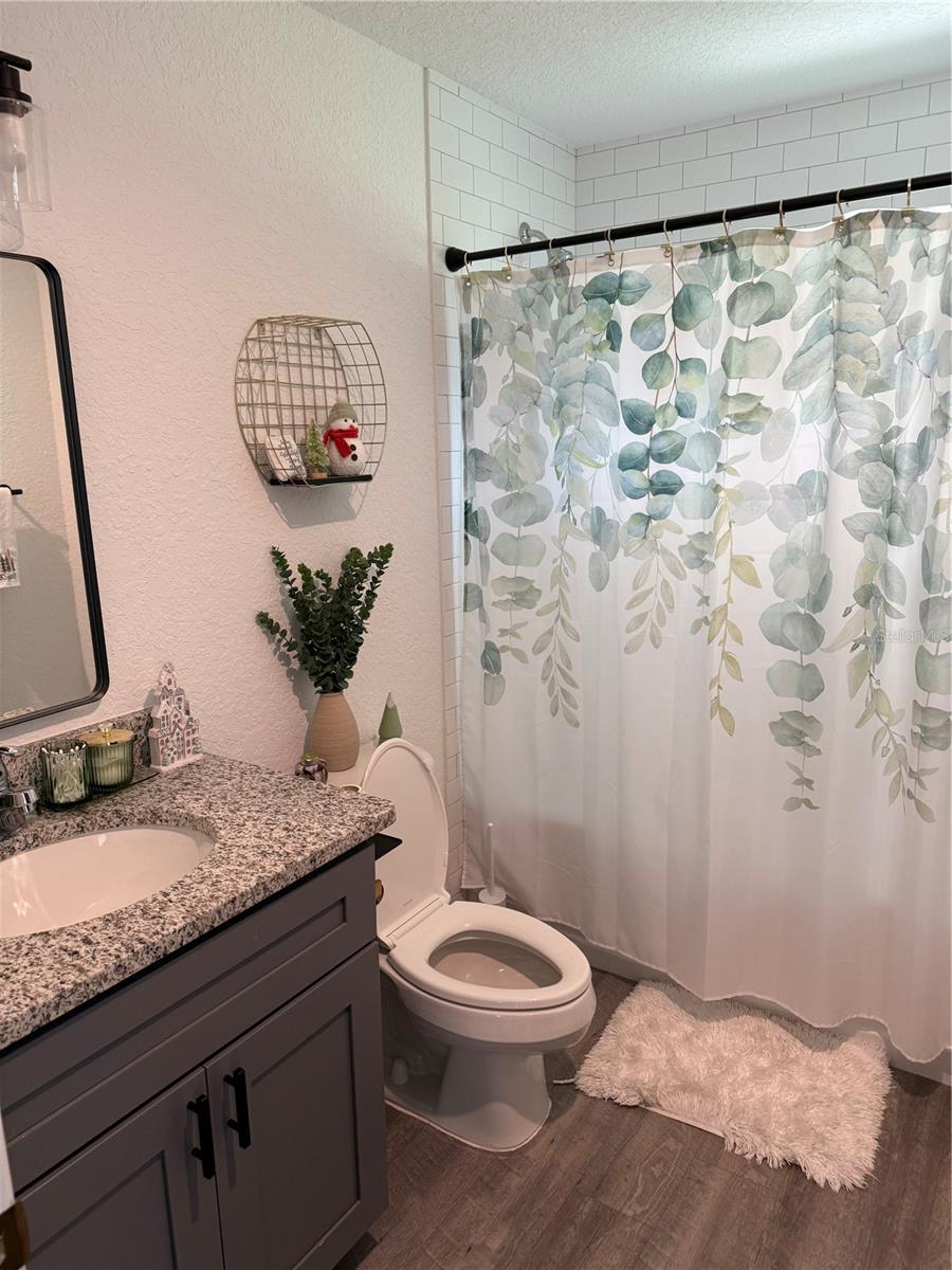 SILVER SPGS SHORES UN 37 - Residential