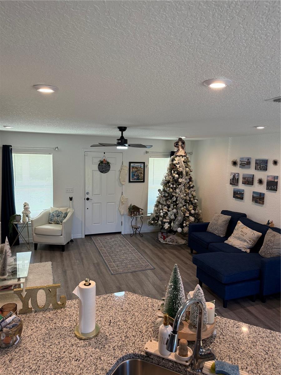 SILVER SPGS SHORES UN 37 - Residential