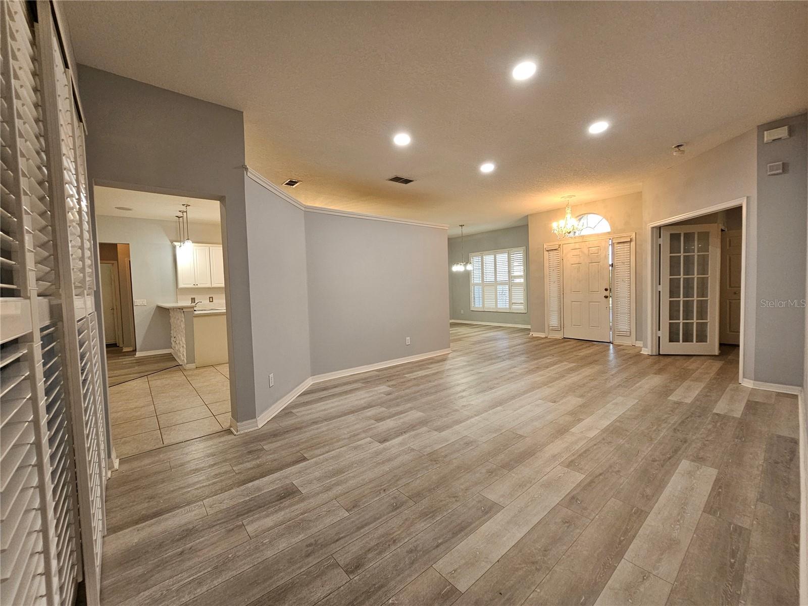 HIGHLANDER ESTATES - Residential Lease