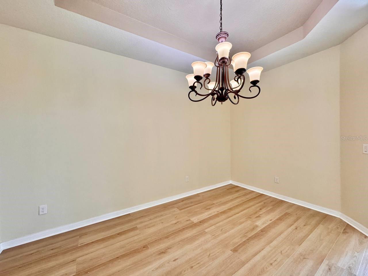 BAHIA LAKES PH 4 - Residential Lease