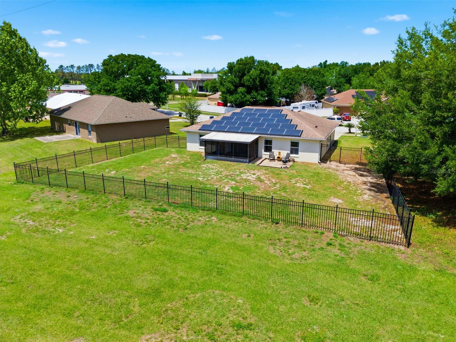 VILLAGE ESTATES LT 01 ORB 2125 P - Residential