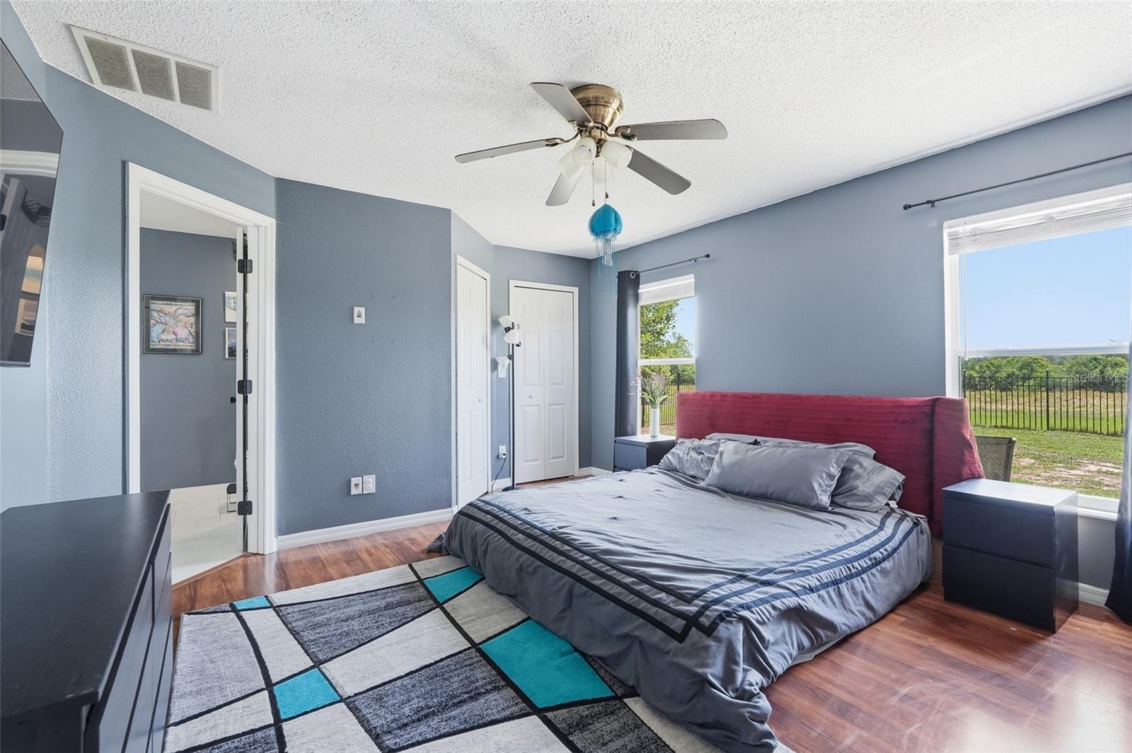 VILLAGE ESTATES LT 01 ORB 2125 P - Residential