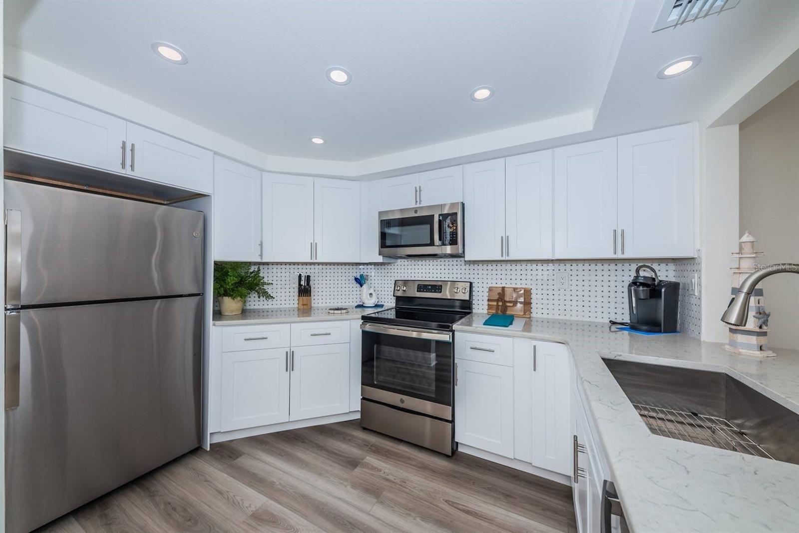 6357 BAHIA DEL MAR BOULEVARD 407