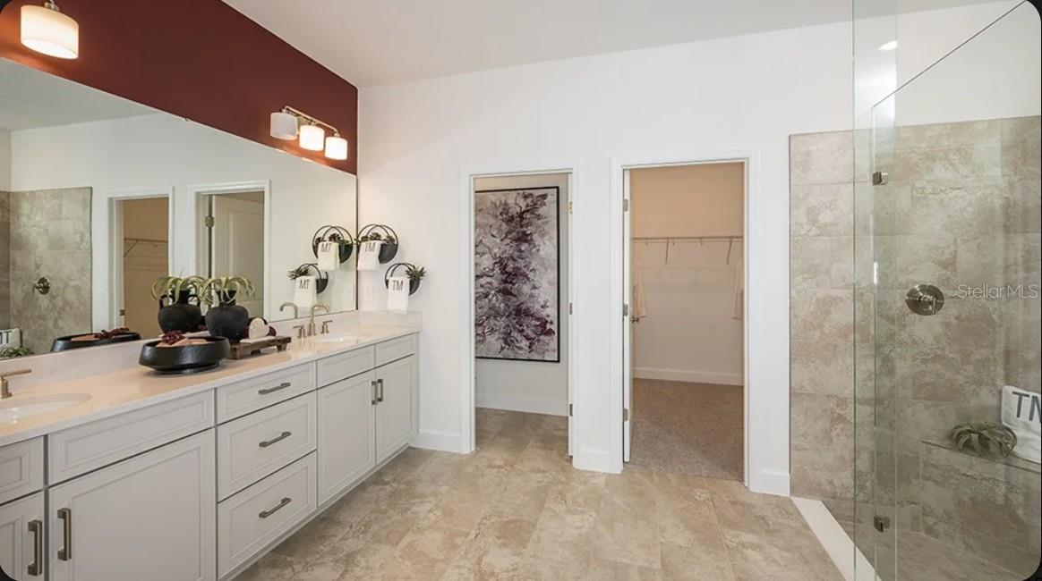11397 BOURBON ROSE CIRCLE