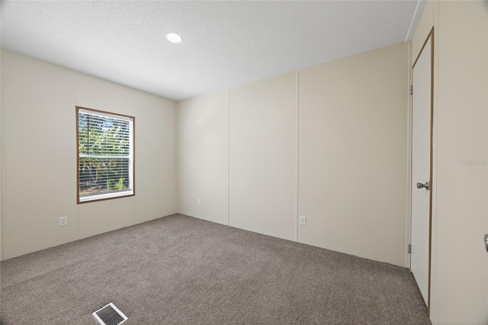 SILVER SPGS MANOR TR T - Residential