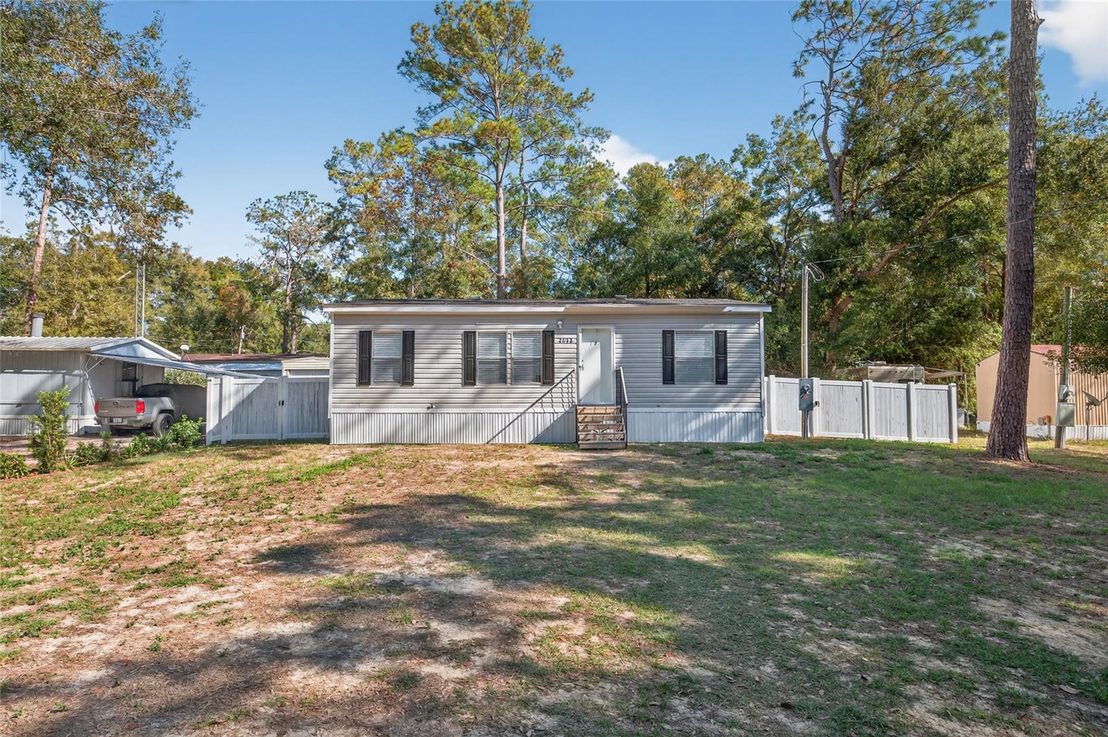 SILVER SPGS MANOR TR T - Residential