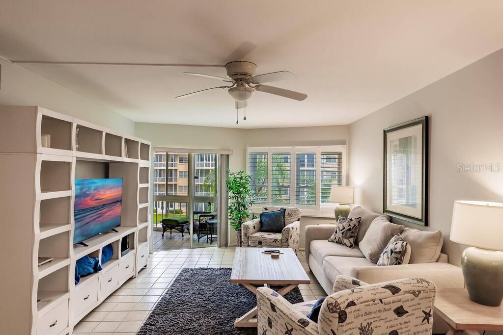 SIESTA HARBOR II - Residential Lease
