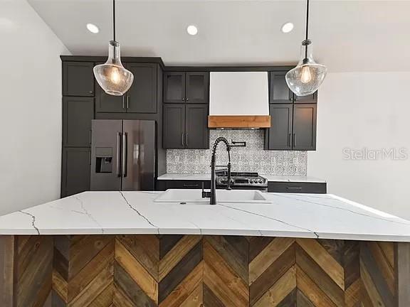 WEST HIGHLANDS - Residential Lease