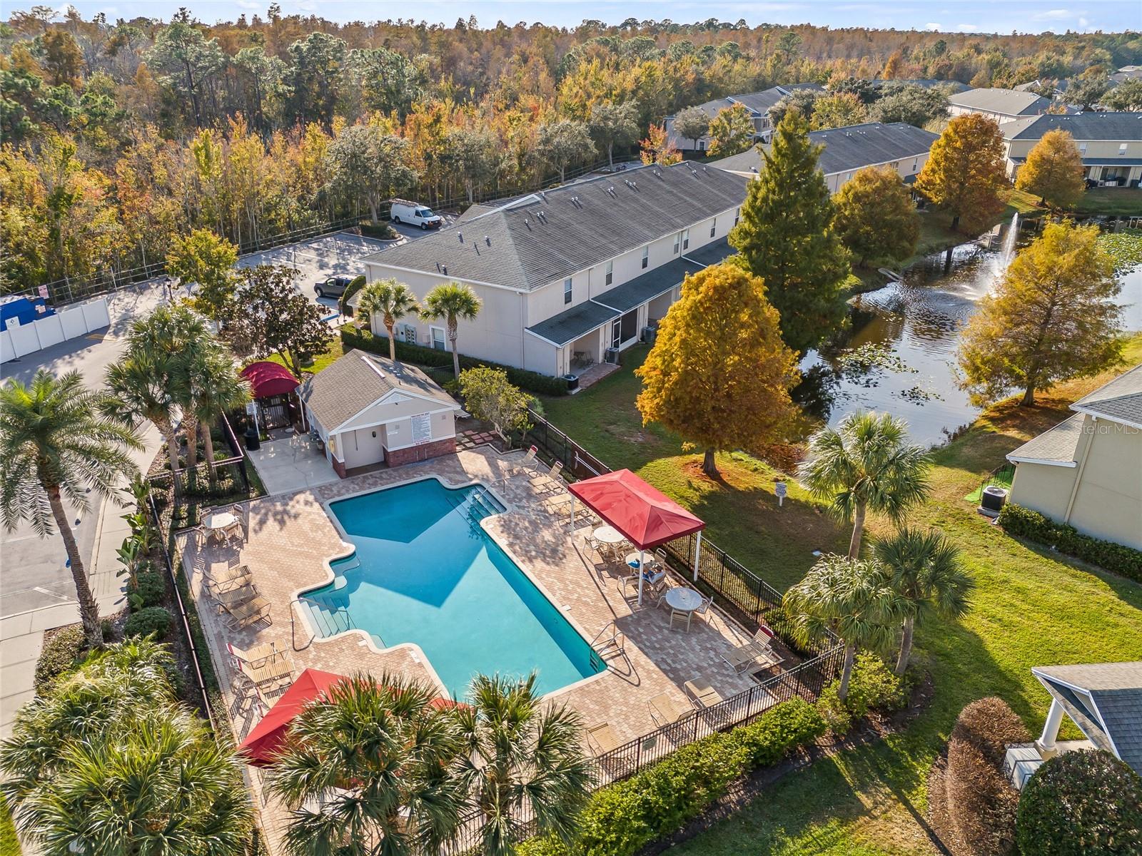 SWAN VIEW TWNHMS - Residential