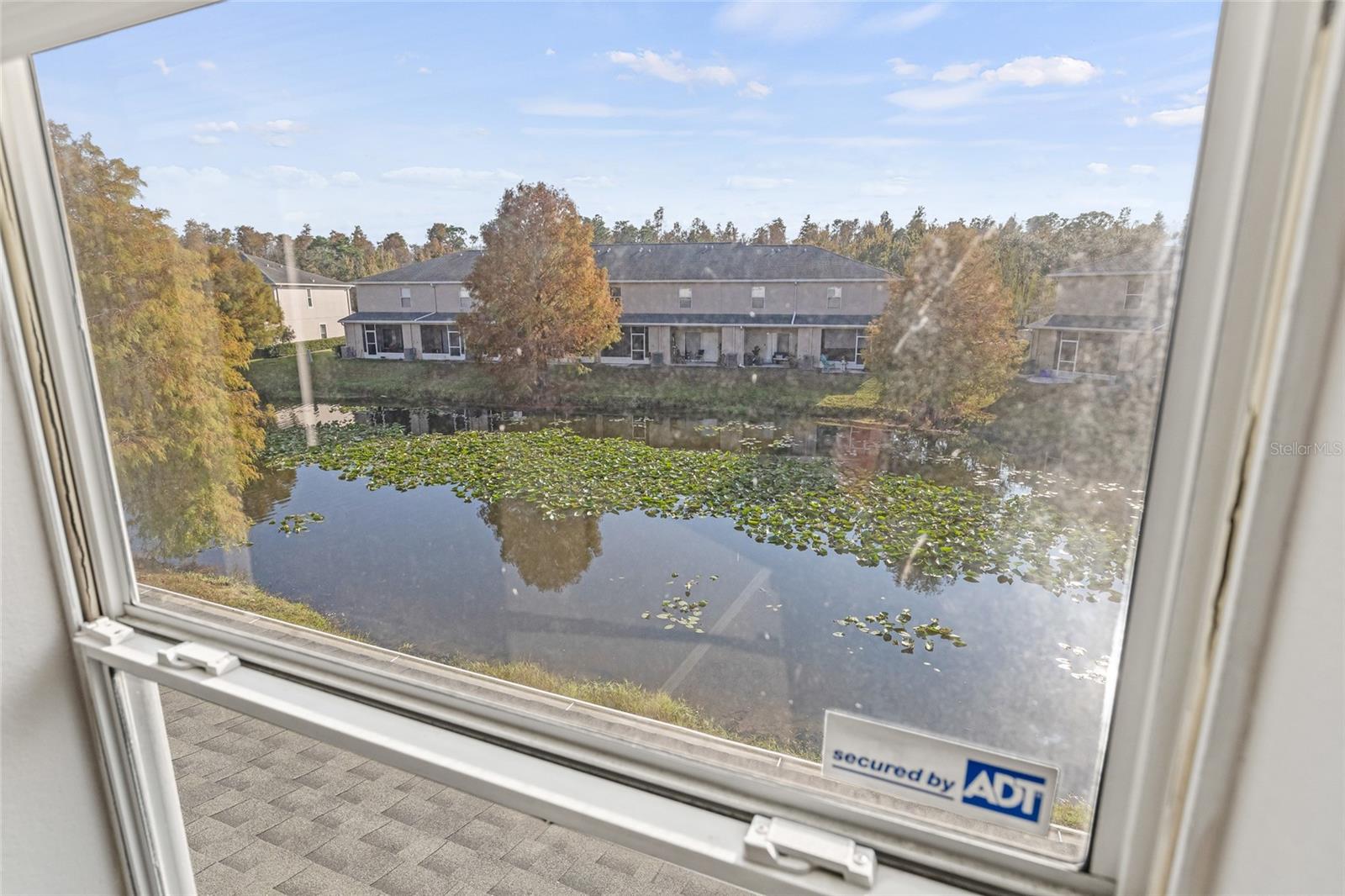 SWAN VIEW TWNHMS - Residential