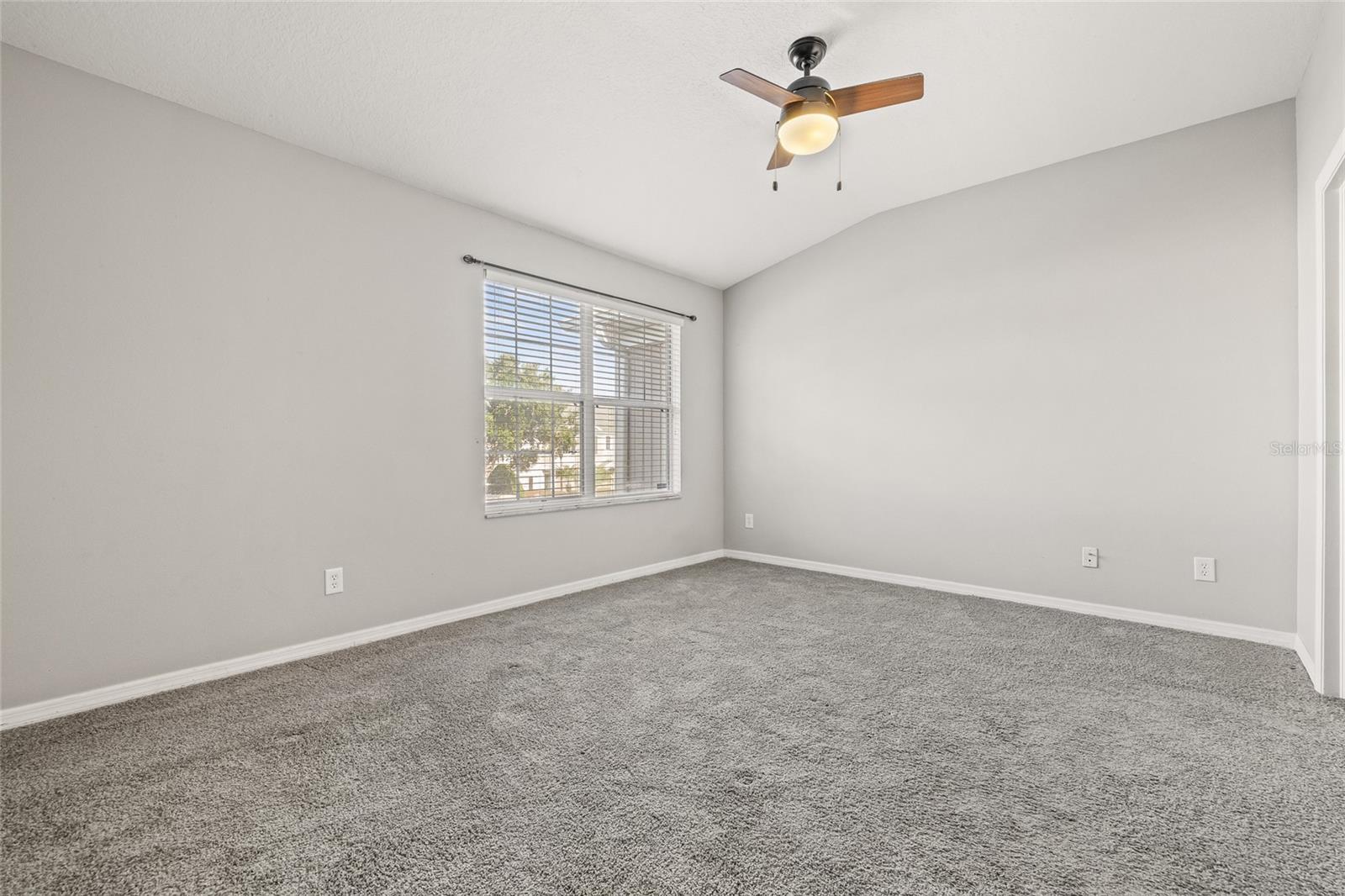 SWAN VIEW TWNHMS - Residential