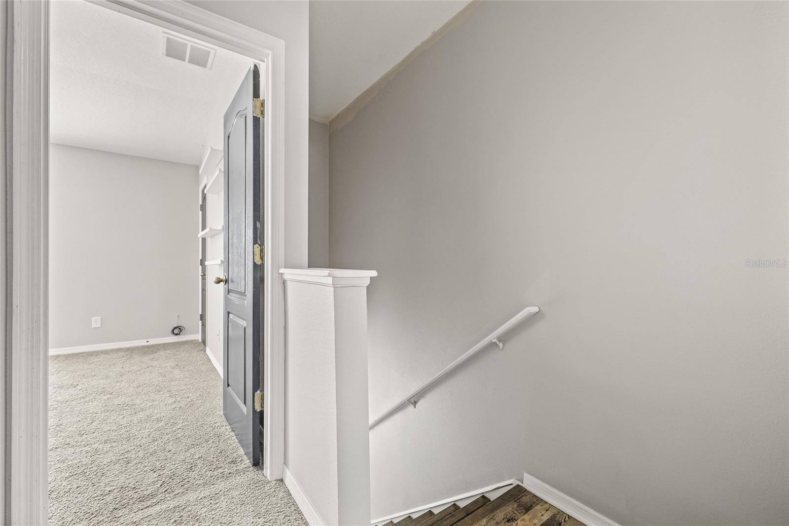 SWAN VIEW TWNHMS - Residential