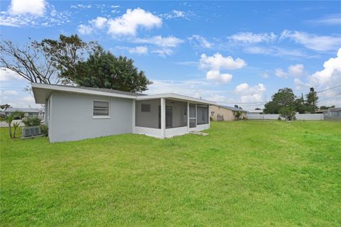 A home in PORT CHARLOTTE