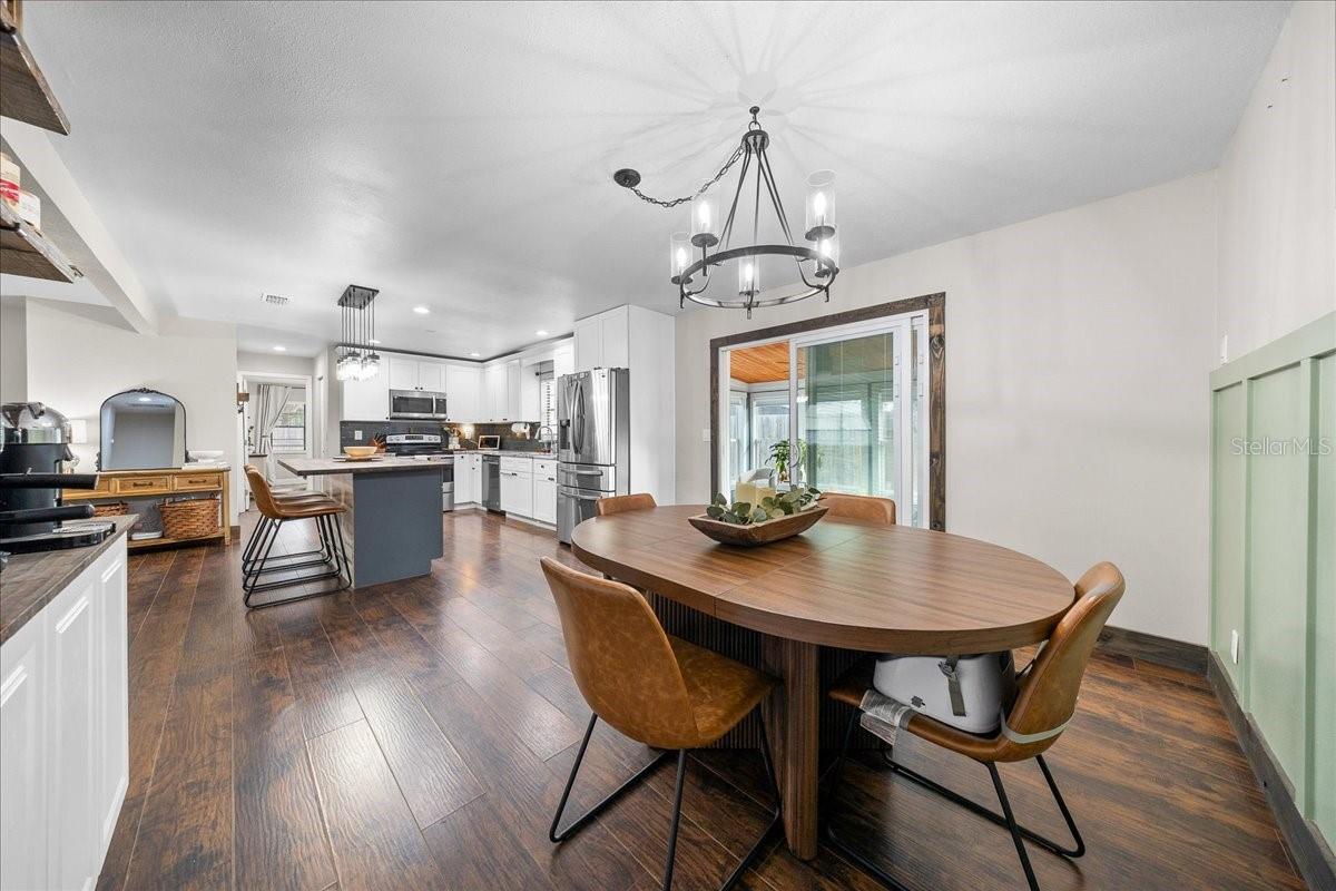 WRIGHT HEIGHTS - Residential