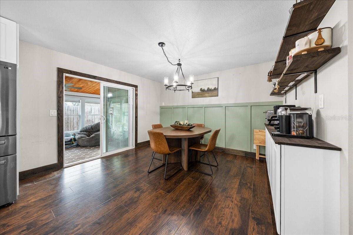 WRIGHT HEIGHTS - Residential