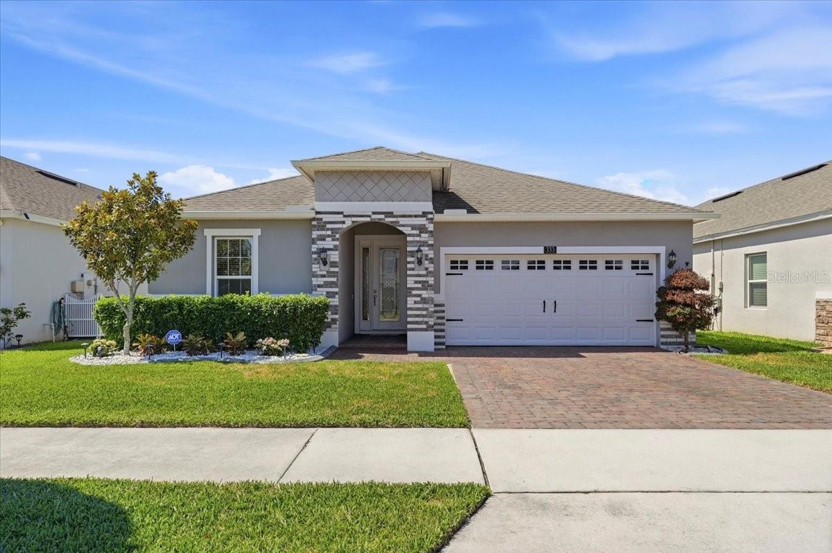 333 MEADOW POINTE DRIVE