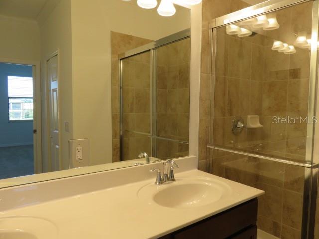 GRAND PARADISO - Residential Lease