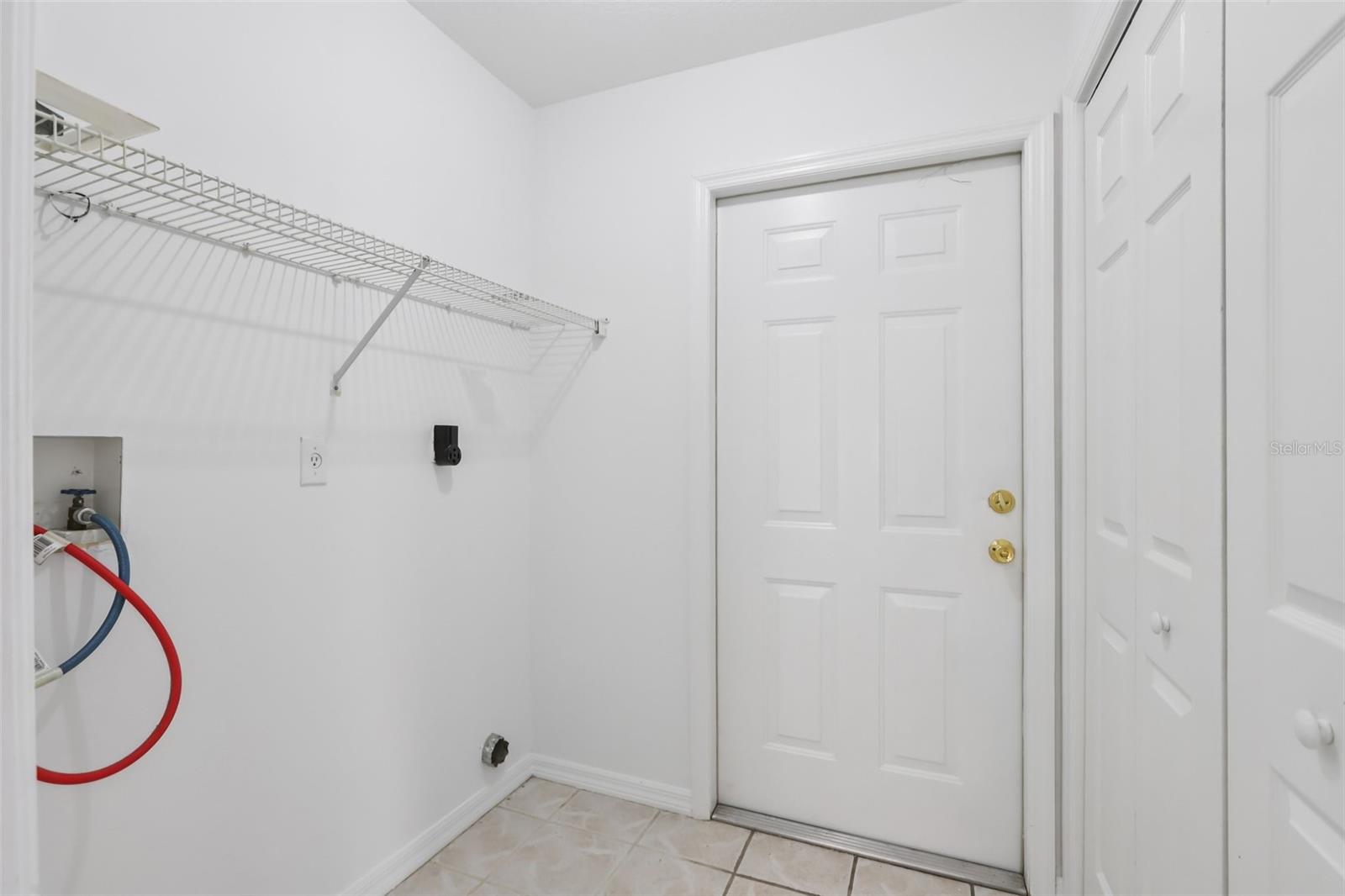 OAK CREST ESTATES - Residential