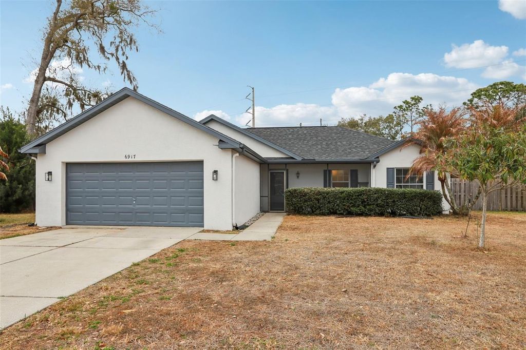 Photo of 6917 Oakcrest Way, Zephyrhills, FL 33542 (MLS # TB8477978)