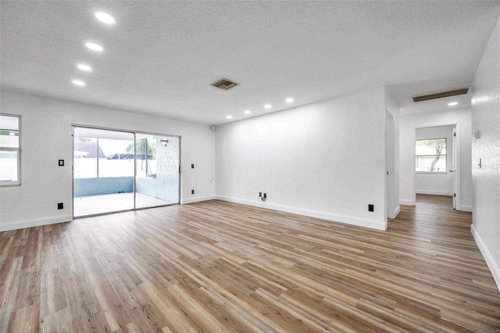 WINDMILL POINTE OF TARPON LAKE - UNIT THREE - Residential Lease