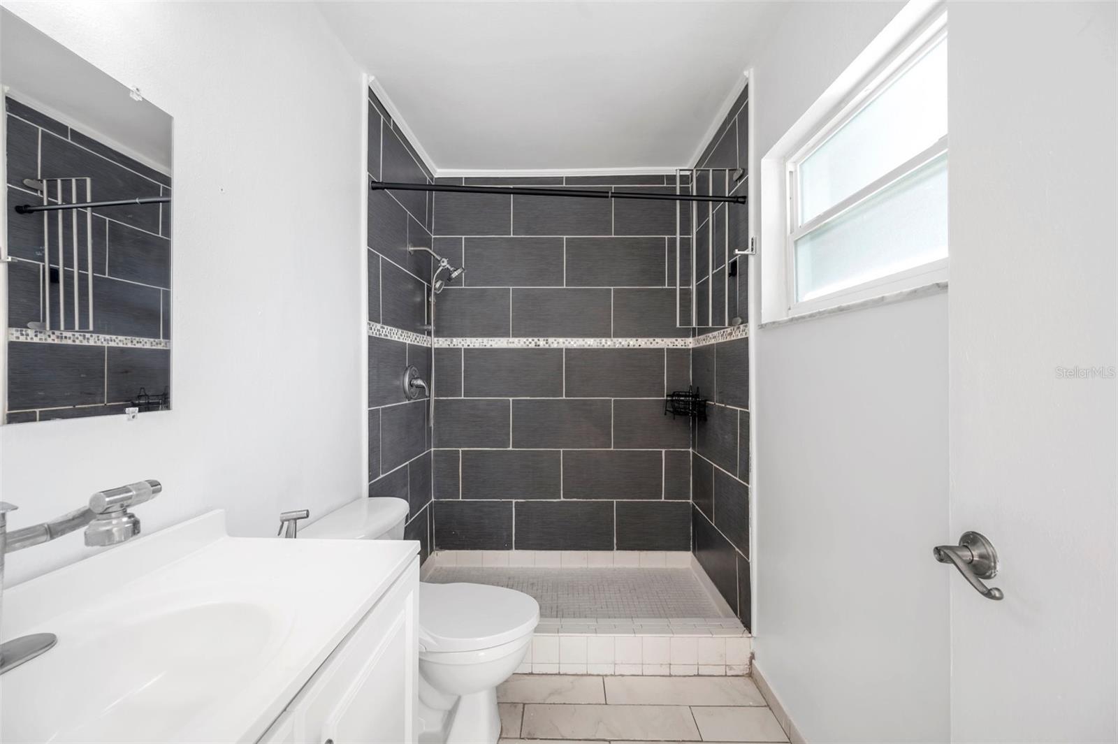 WINDMILL POINTE OF TARPON LAKE - UNIT THREE - Residential Lease