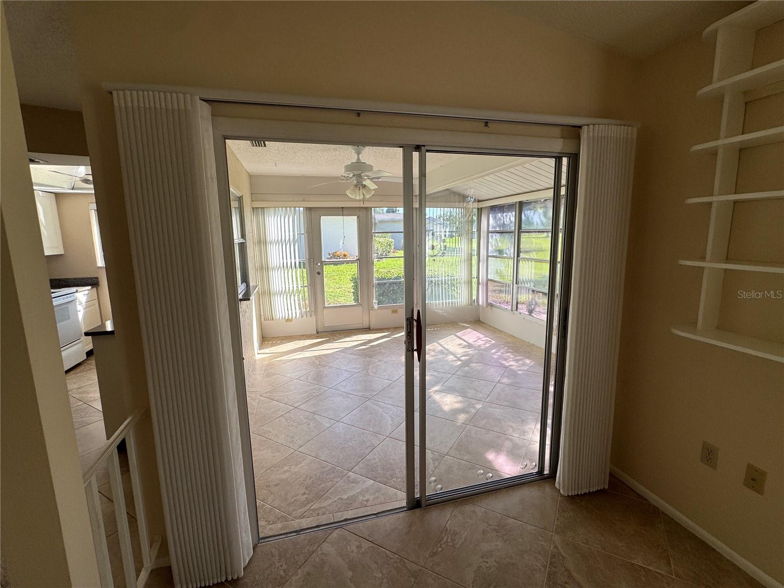 OAKHURST PH II - Residential Lease