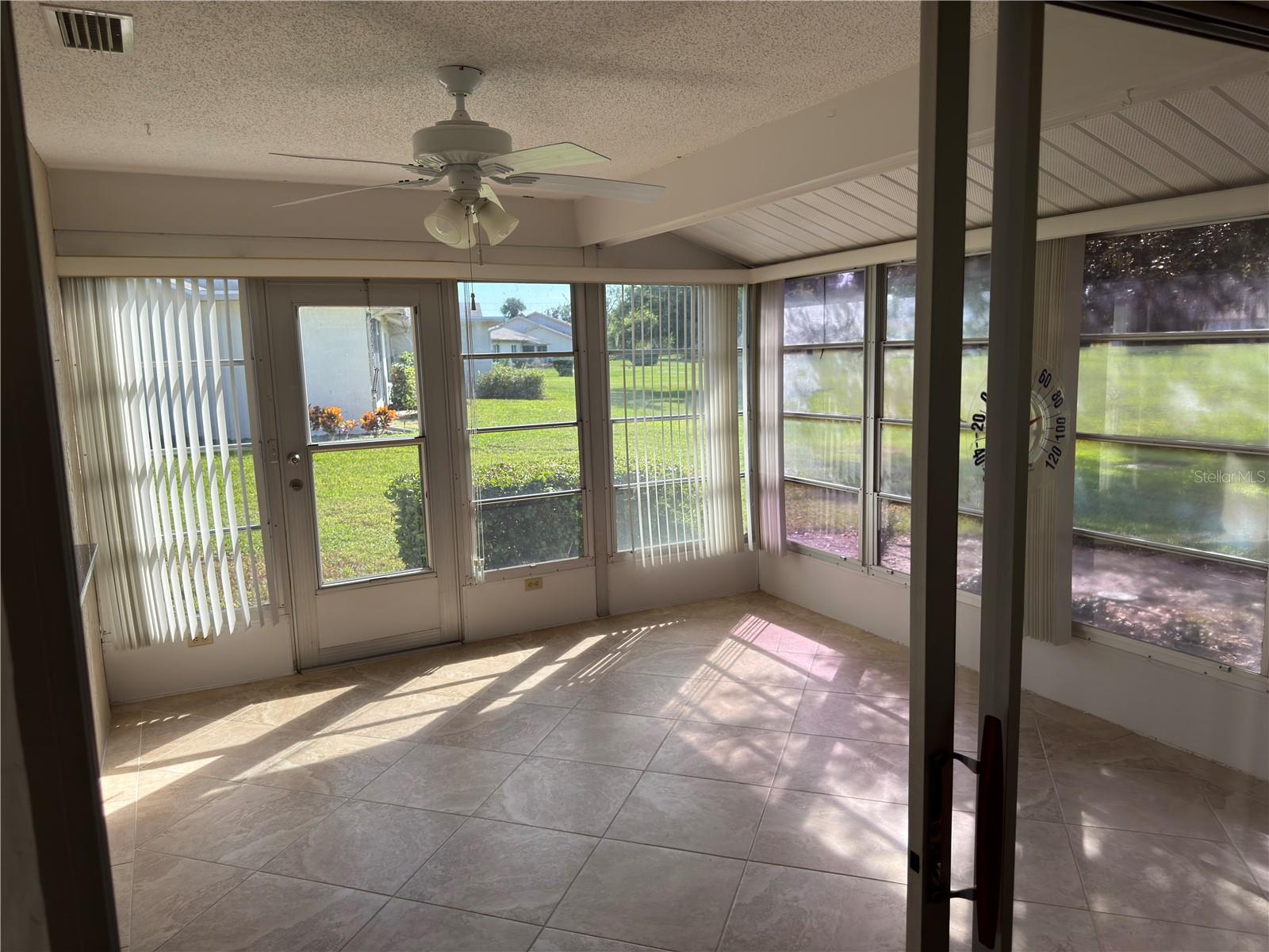 OAKHURST PH II - Residential Lease