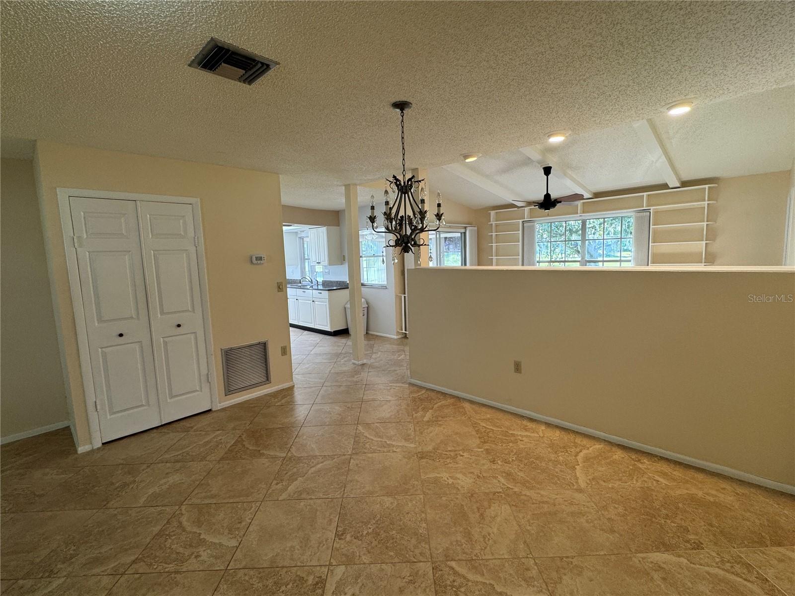 OAKHURST PH II - Residential Lease