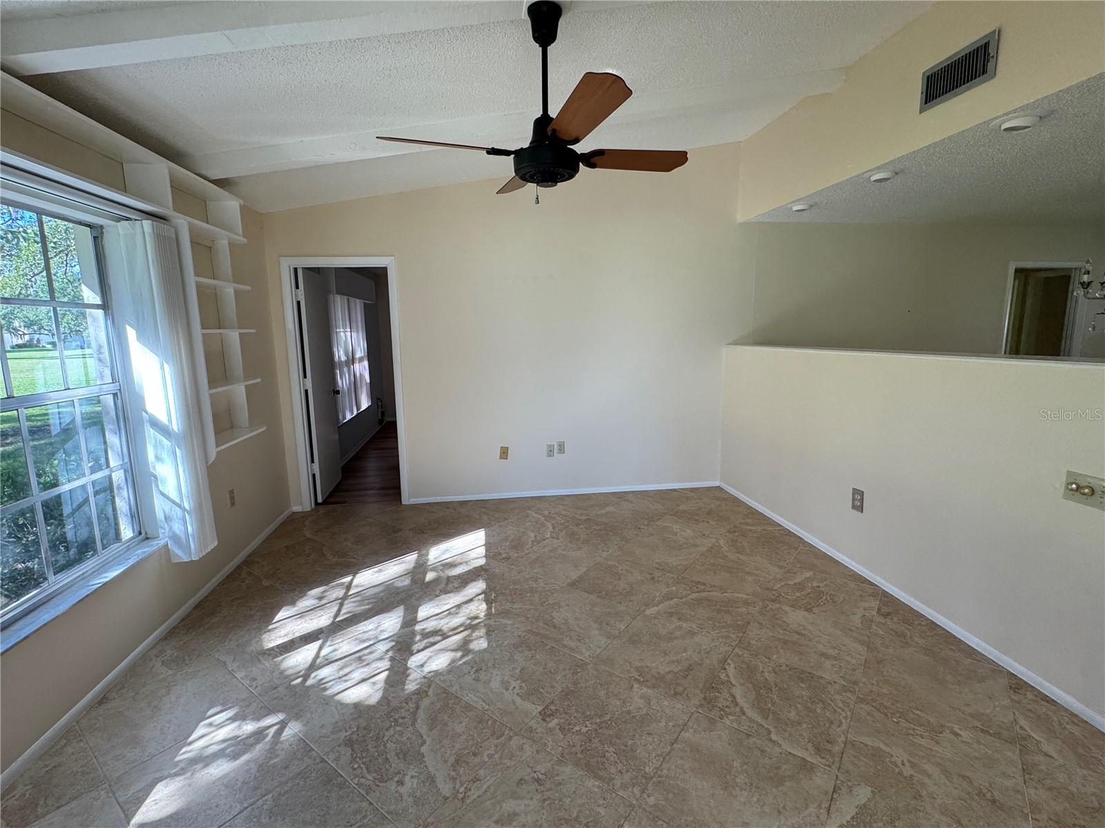 OAKHURST PH II - Residential Lease